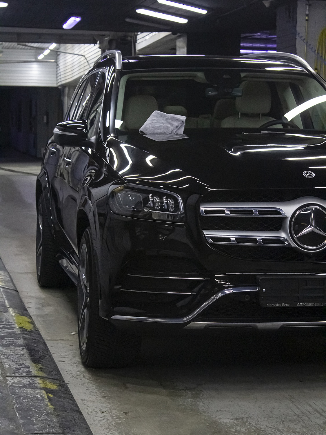 Mercedes Benz GLS